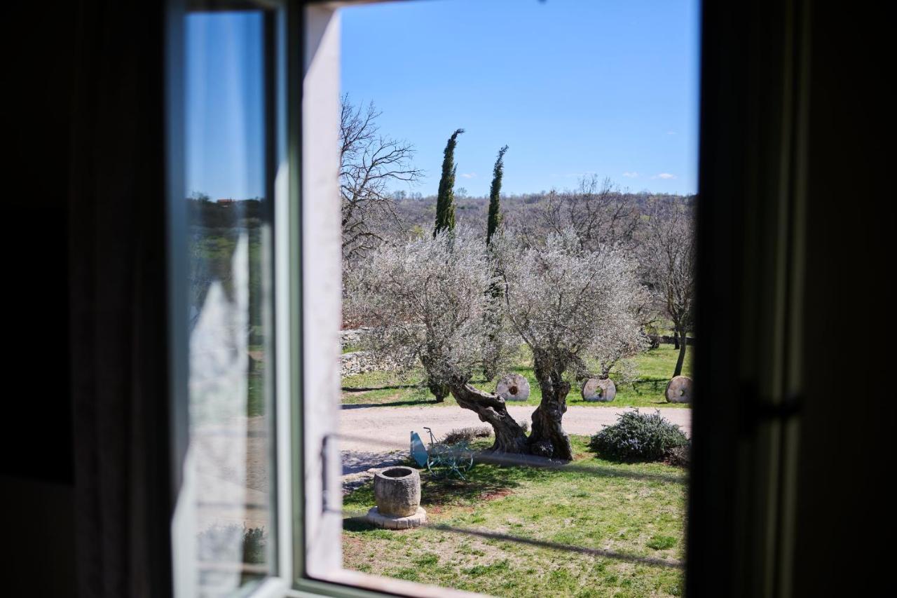 Winery Cuj Bed & Breakfast Vilanija Εξωτερικό φωτογραφία